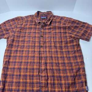 Patagonia Men's Plaid Organic Cotton Maroon And Blue Button Down Shirt Size L